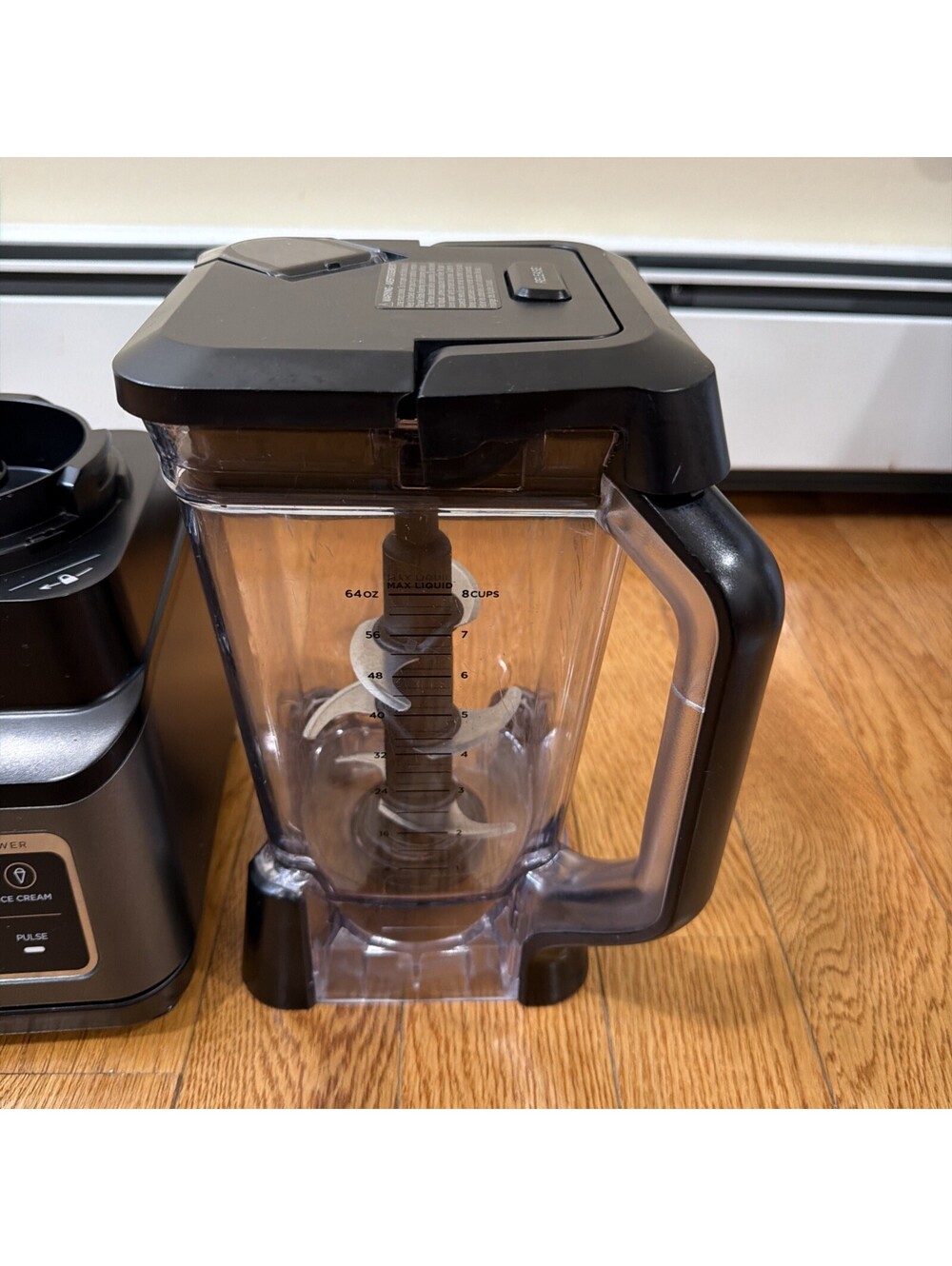 Ninja BN701 Professional Plus Blender Auto-iQ 1400W 64oz (Fully Tested Working ) - Picture 6 of 7